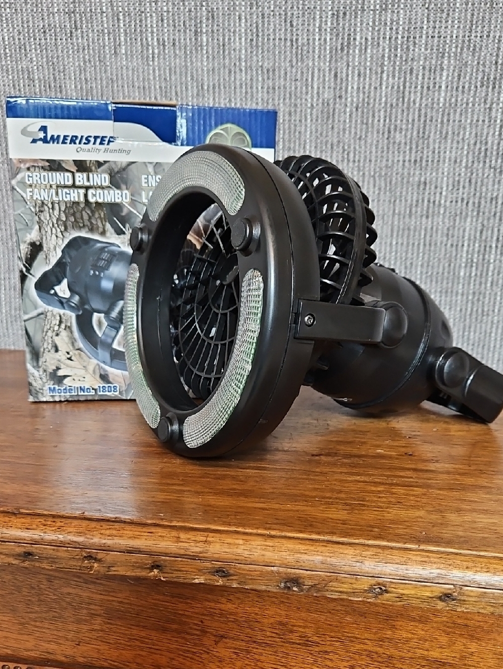 Black Ground Blind Fan/Light Combo